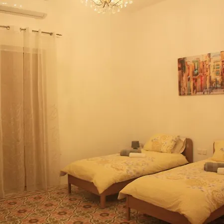 Semesterbostad Central Area Townhouse - Close To The City