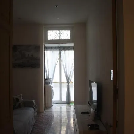 Holiday home Central Area Townhouse - Close To The City Pieta
